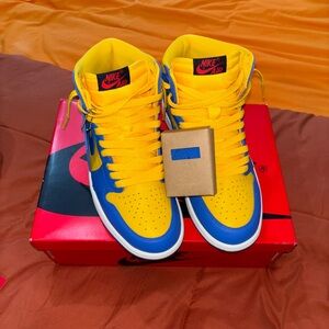 Nike Air Sneakers in Yellow and Blue